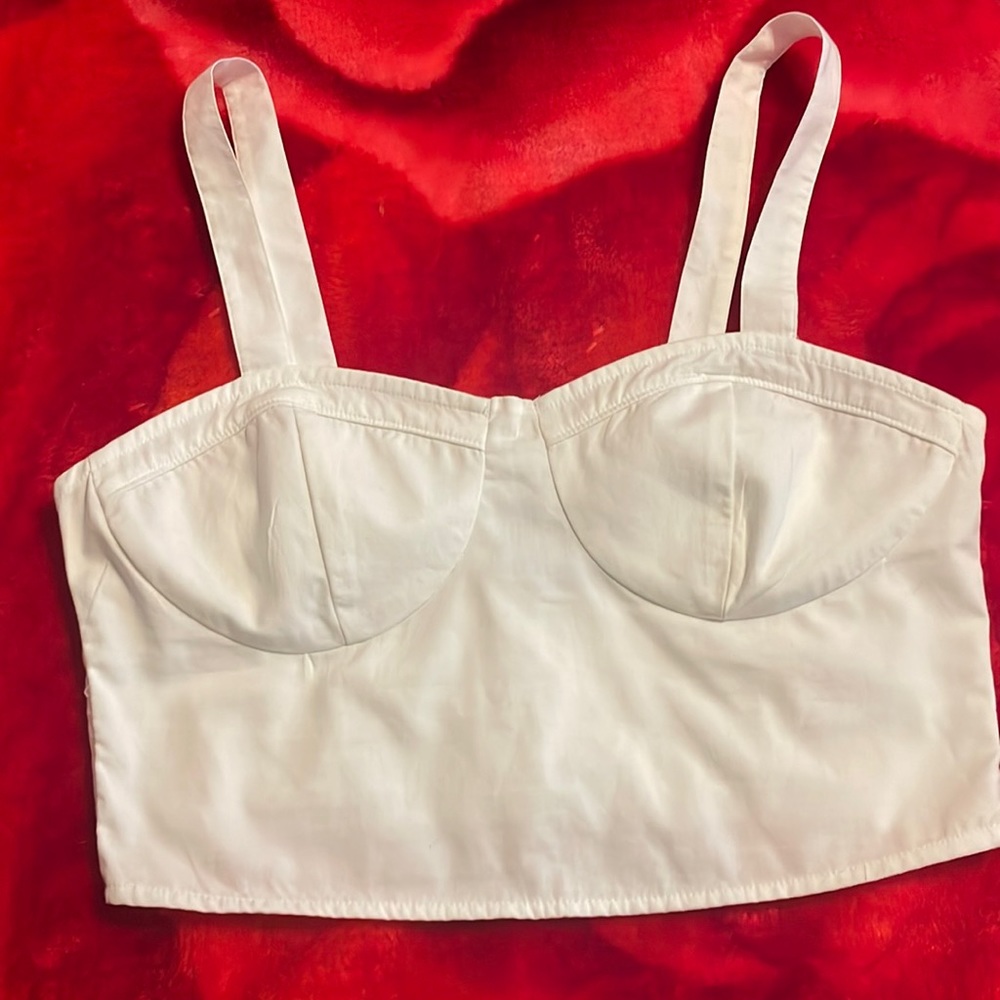 White cropped tank top